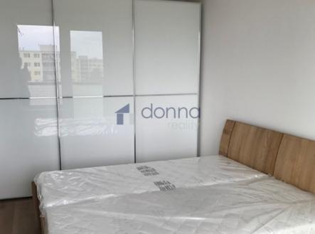 Pronájem bytu, 2+kk, 56 m²