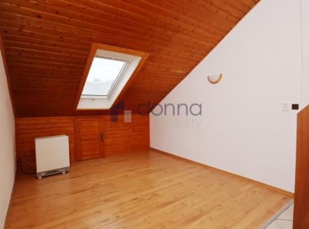 Pronájem bytu, 2+kk, 35 m²