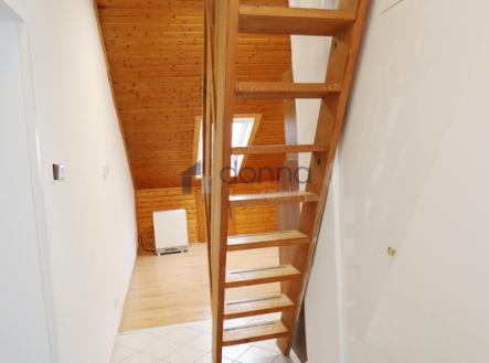 Pronájem bytu, 2+kk, 35 m²