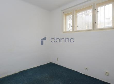 Pronájem kanceláře, 83 m²