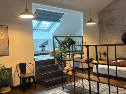 Pronájem bytu, 2+kk, 92 m²