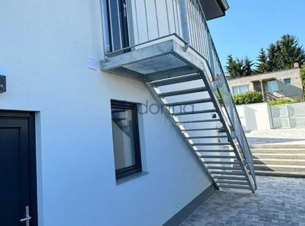 Pronájem bytu, 2+1, 55 m²