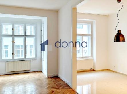 Pronájem bytu, 2+kk, 76 m²