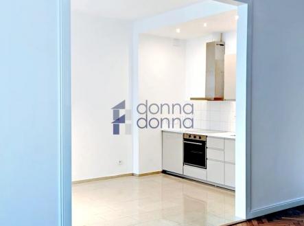 Pronájem bytu, 2+kk, 76 m²