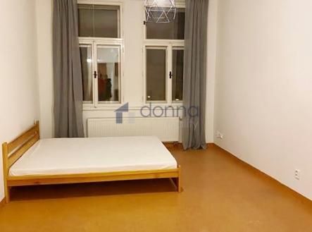 Pronájem bytu, 1+kk, 37 m²