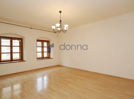 Pronájem bytu, 2+1, 75 m²