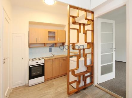 Pronájem bytu, 2+kk, 45 m²