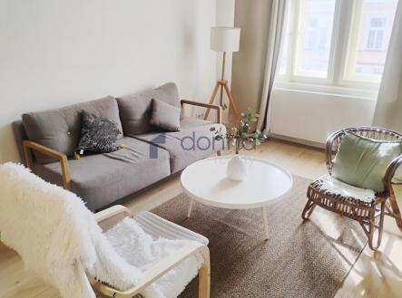 Pronájem bytu, 2+kk, 54 m²