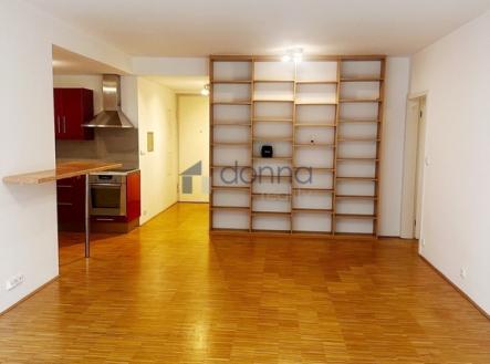 Pronájem bytu, 2+kk, 88 m²