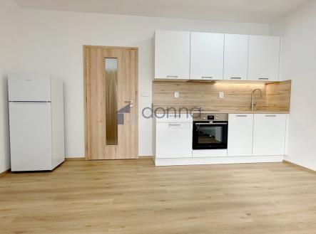 Pronájem bytu, 1+kk, 34 m²