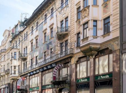 Pronájem hotel, 884 m² obrázek