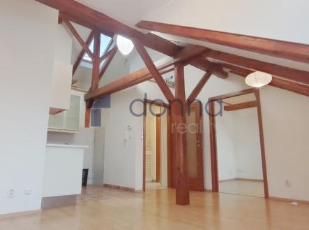 Pronájem bytu, 2+kk, 80 m²