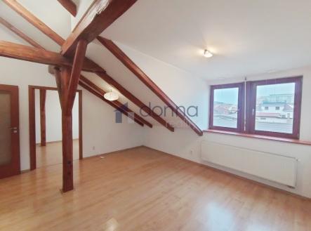 Pronájem bytu, 2+kk, 80 m²