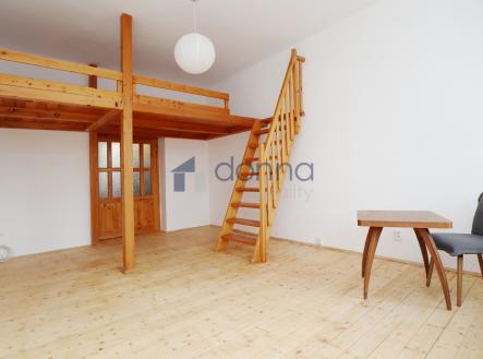 Pronájem bytu, 1+1, 43 m²