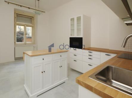 Pronájem bytu, 3+kk, 79 m²