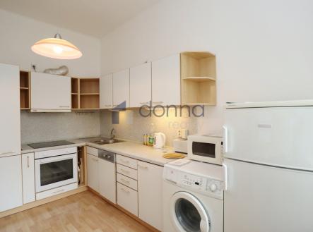 Pronájem bytu, 2+1, 81 m²