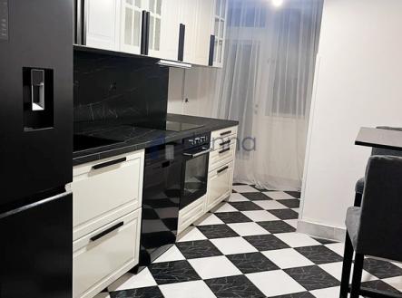 Pronájem bytu, 3+1, 87 m²