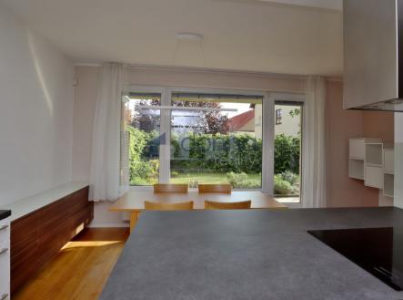 Pronájem bytu, 4+kk, 99 m²