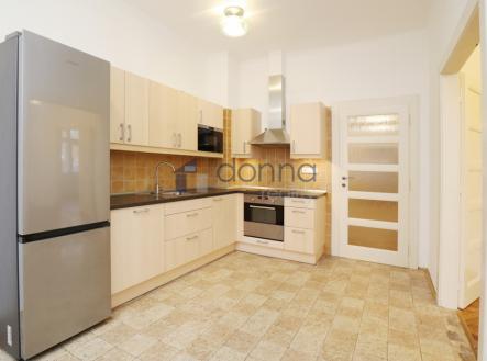 Pronájem bytu, 4+1, 140 m²