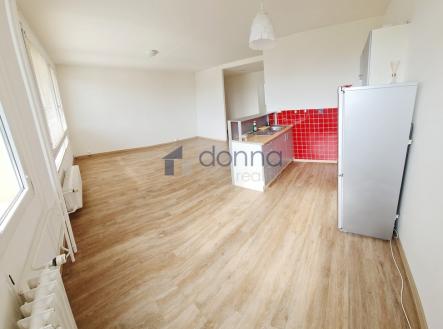 Pronájem bytu, 3+kk, 66 m²