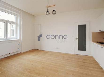 Pronájem bytu, 2+kk, 47 m²