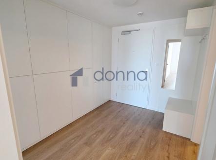 Pronájem bytu, 2+kk, 61 m²