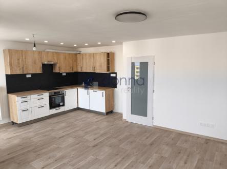 Pronájem bytu, 3+kk, 75 m²