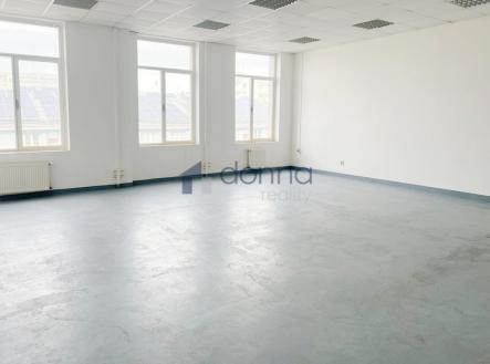 Pronájem kanceláře, 56 m²