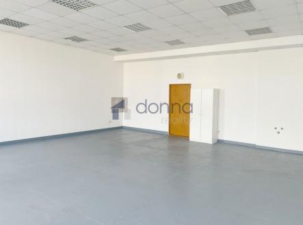 Pronájem kanceláře, 56 m²