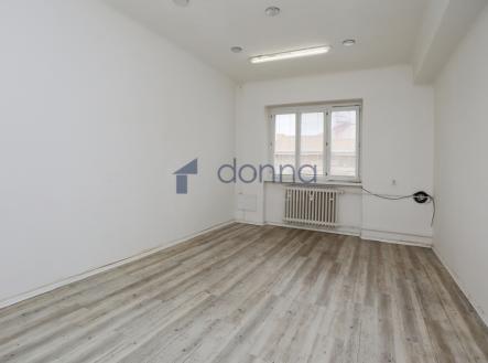 Pronájem kanceláře, 17 m²