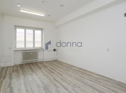 Pronájem kanceláře, 17 m² obrázek