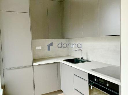 Pronájem bytu, 2+kk, 47 m²