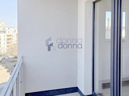 Pronájem bytu, 1+kk, 39 m²