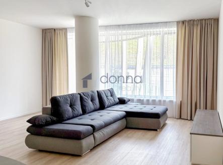 Pronájem bytu, 3+kk, 98 m² obrázek