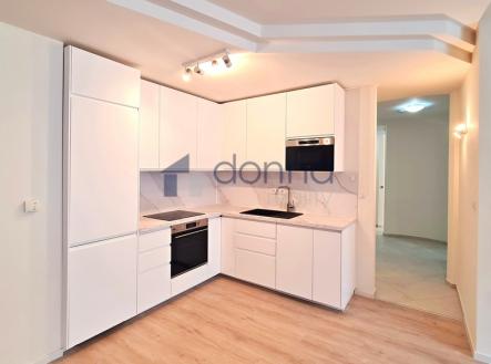 Pronájem bytu, 3+kk, 98 m²