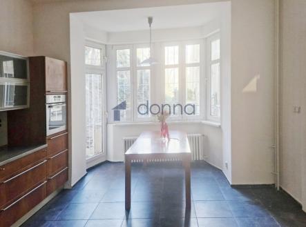 Pronájem bytu, 3+1, 96 m²