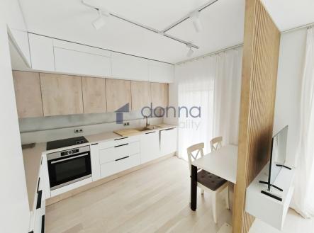 Pronájem bytu, 2+kk, 52 m²