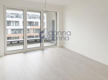 Pronájem bytu, 1+kk, 37 m²