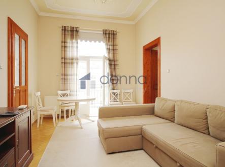 Pronájem bytu, 2+1, 80 m²