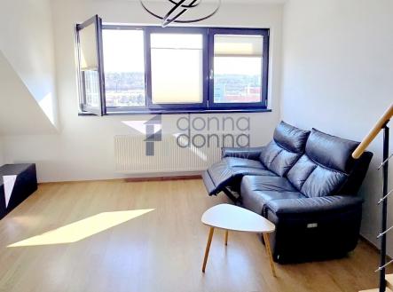 Pronájem bytu, 2+kk, 75 m²