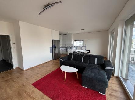 Pronájem bytu, 2+kk, 82 m²
