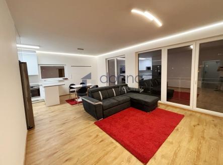Pronájem bytu, 2+kk, 82 m²