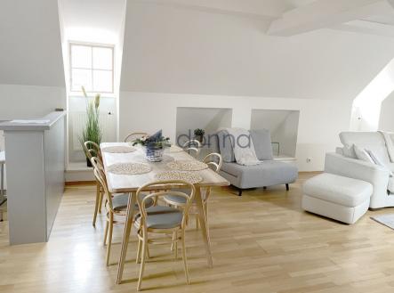 Pronájem bytu, 3+kk, 126 m²