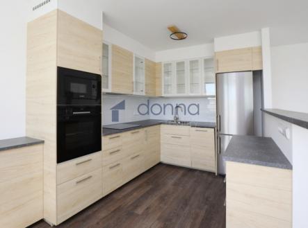 Pronájem bytu, 3+kk, 68 m²
