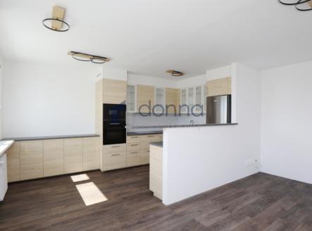 Pronájem bytu, 3+kk, 68 m²