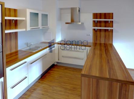 Pronájem bytu, 2+kk, 82 m²