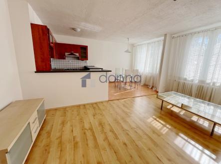 Pronájem bytu, 3+kk, 75 m²