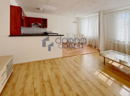 Pronájem bytu, 3+kk, 75 m²