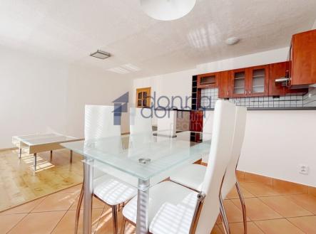 Pronájem bytu, 3+kk, 75 m²