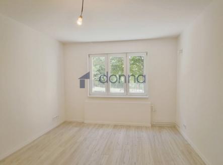 Pronájem bytu, 2+1, 73 m²